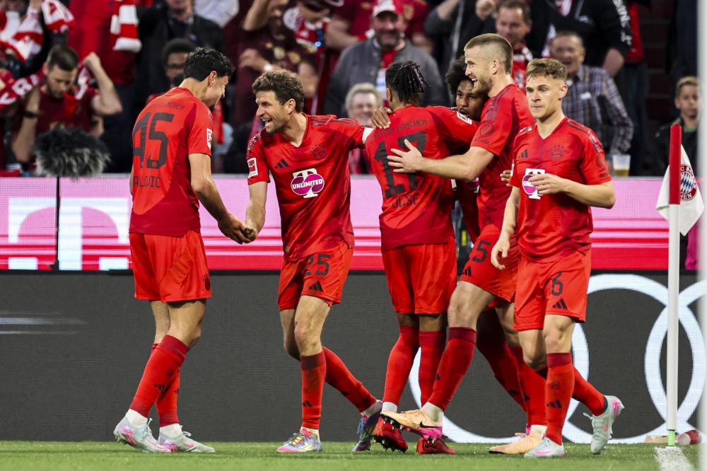 防守中展现 防守中展现